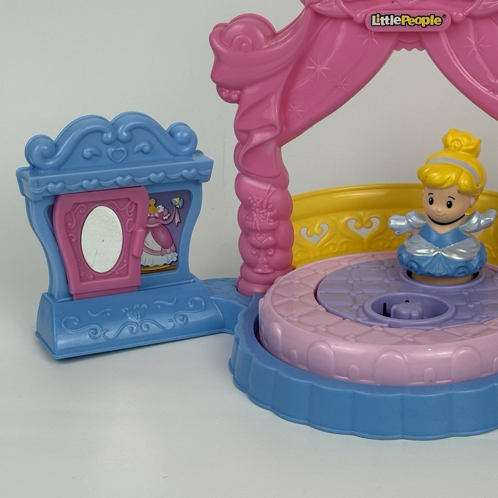 Fisher Price Little People Disney Princess Cinderella's Ball With Figure 2014 - Picture 4 of 11